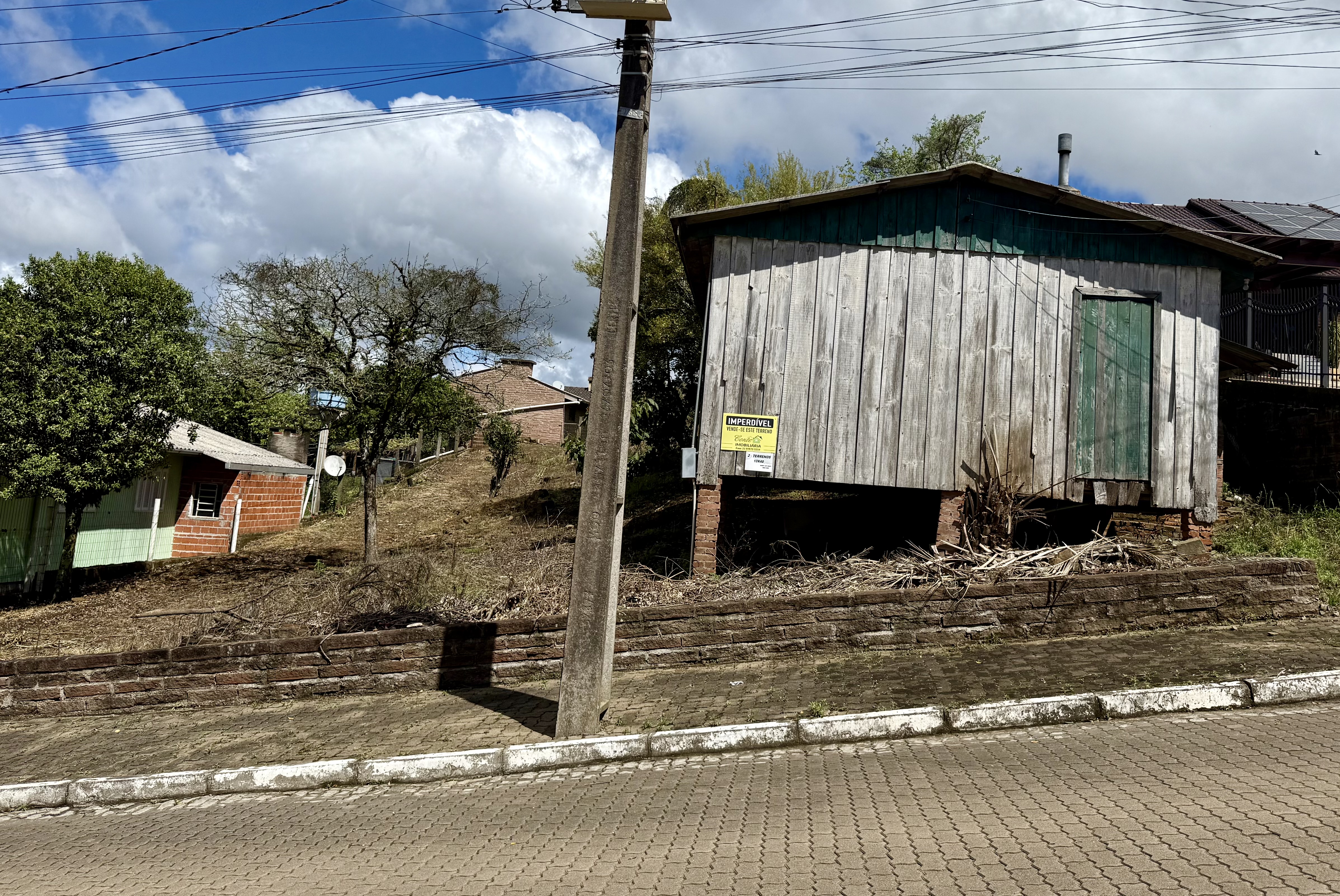 TERRENO 